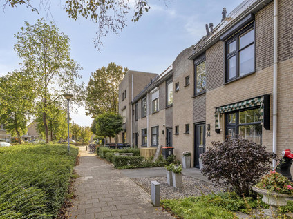 Tjalkhof 14