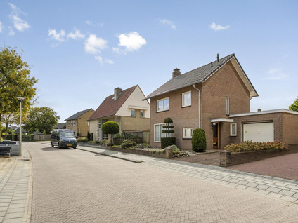 Dorpsstraat 96