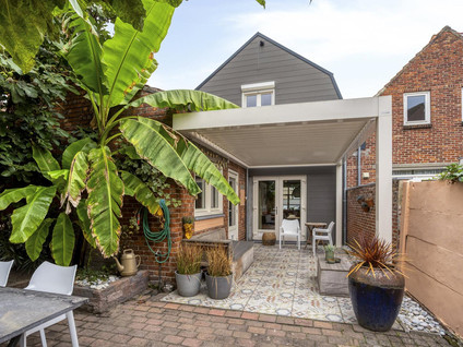 Paardenmarkt 16