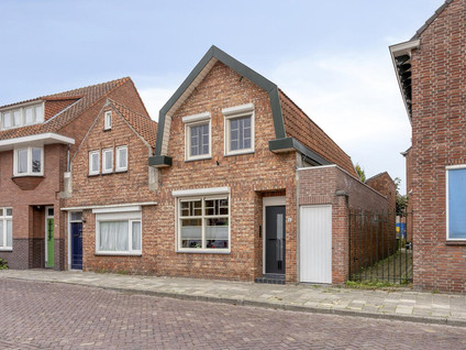 Paardenmarkt 16