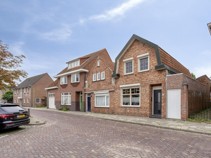 Paardenmarkt 16