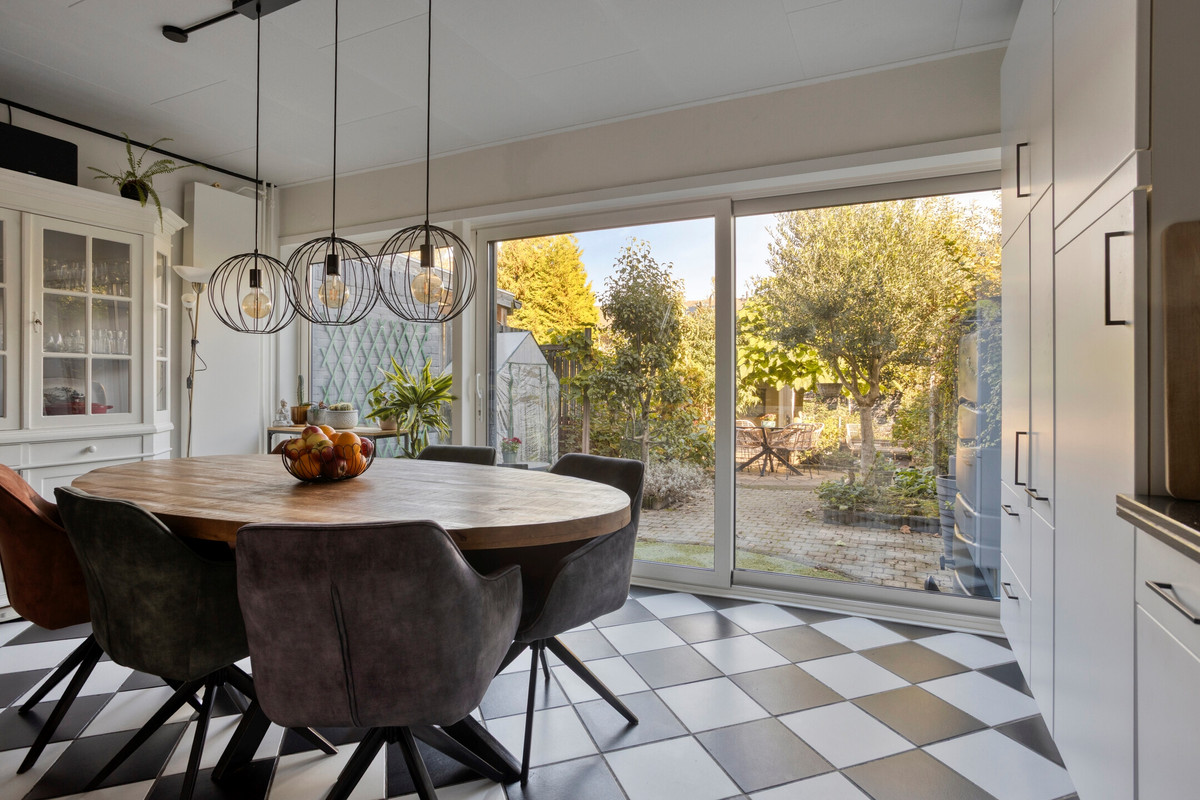 Tussenwoning te koop: Baljuw 79, Hoorn