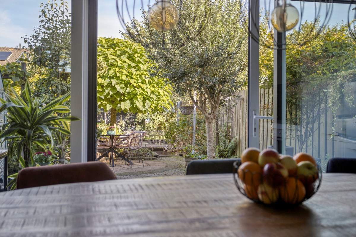 Tussenwoning te koop: Baljuw 79, Hoorn