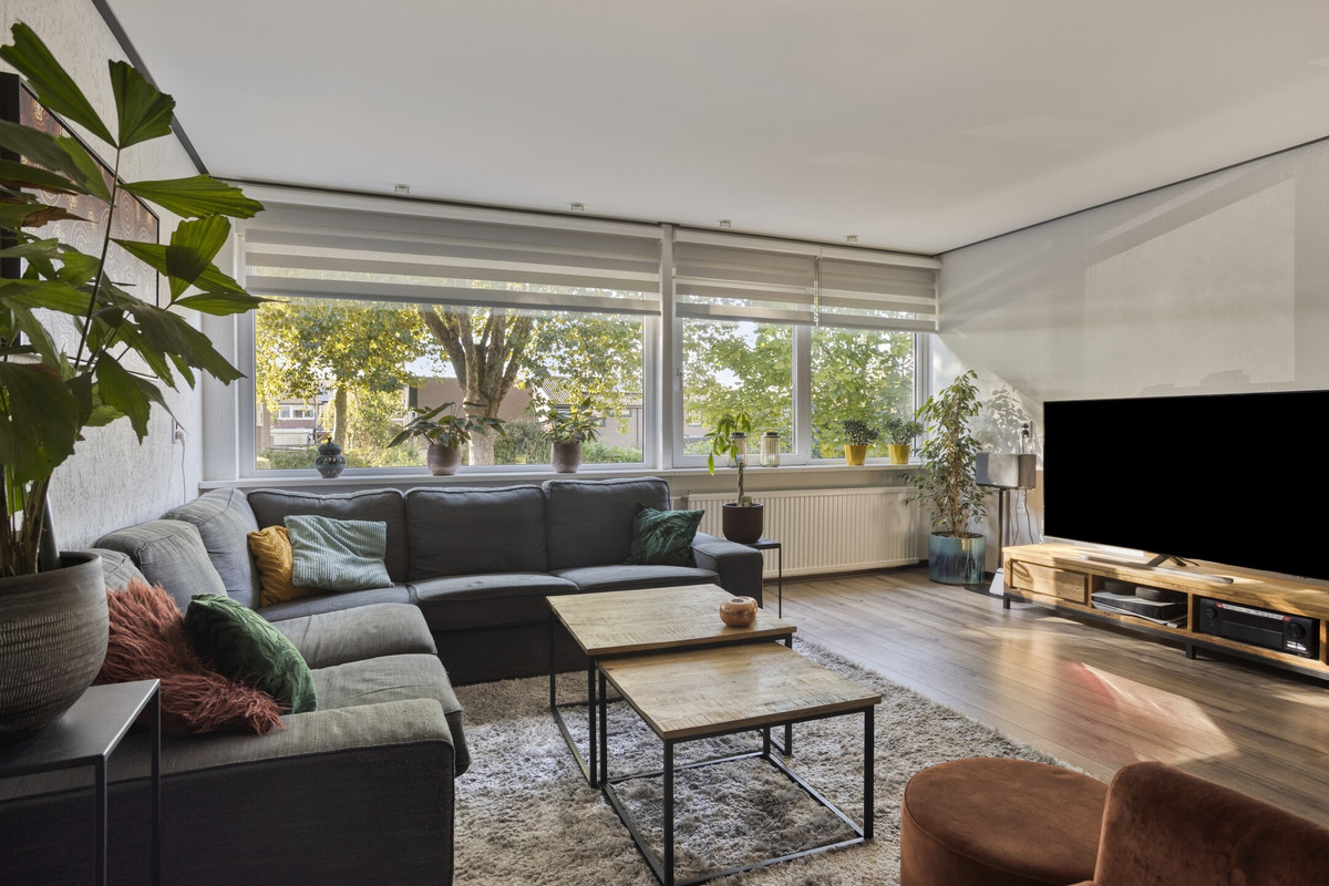 Tussenwoning te koop: Baljuw 79, Hoorn