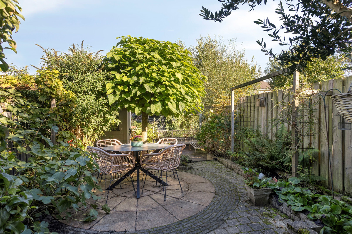 Tussenwoning te koop: Baljuw 79, Hoorn