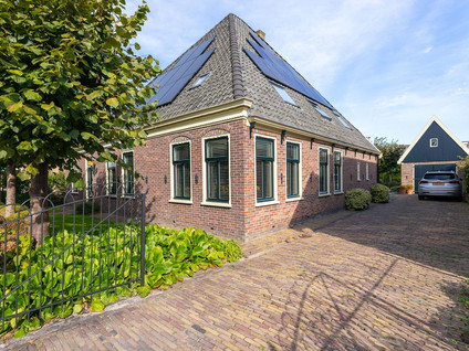 Kerkstraat 42