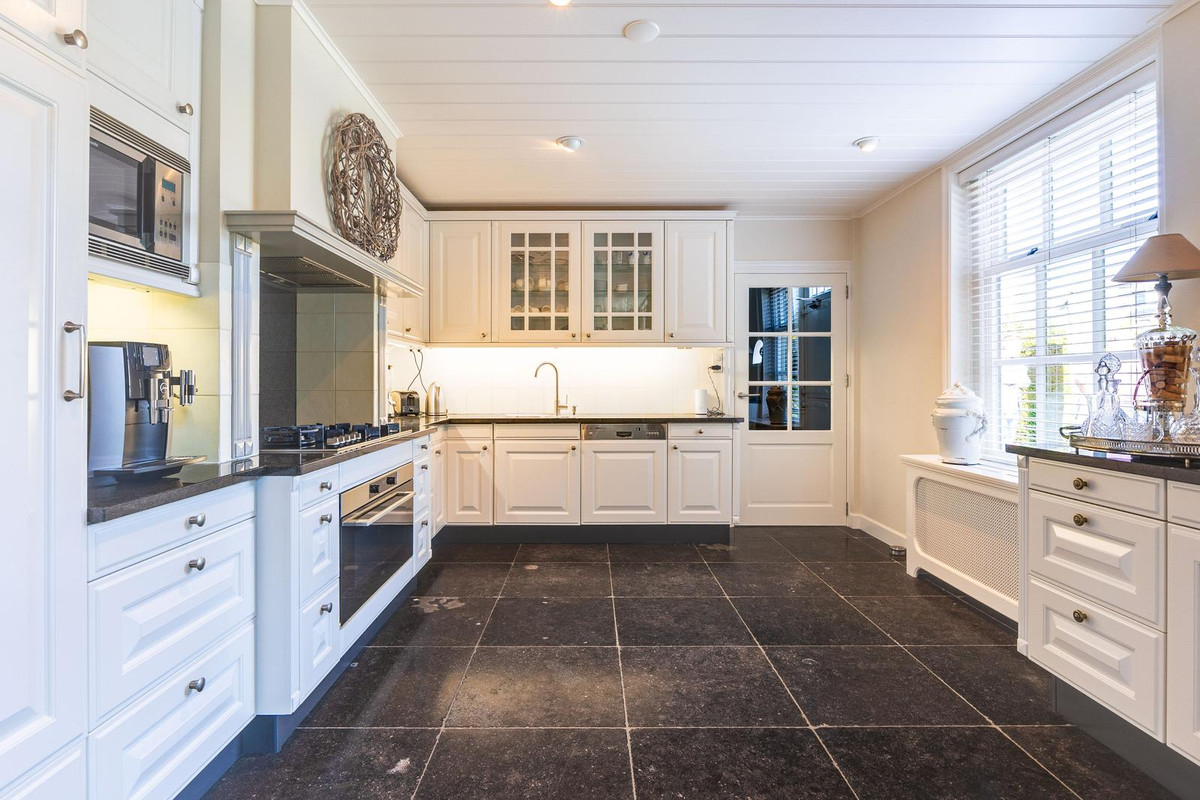 Vrijstaande woning te koop: Kerkstraat 42, Wognum