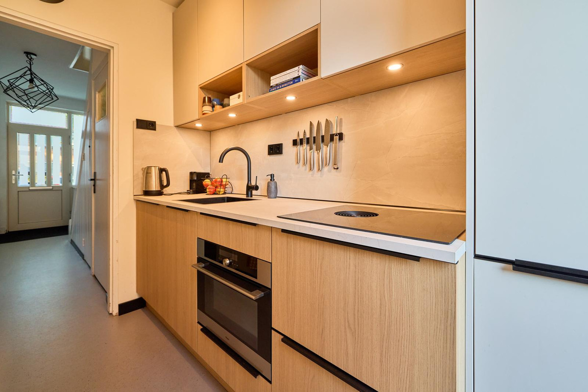 Tussenwoning te koop: edisonstraat 7, Utrecht