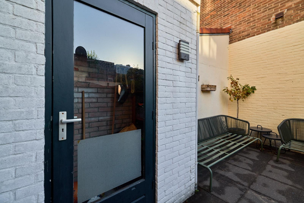 Tussenwoning te koop: edisonstraat 7, Utrecht
