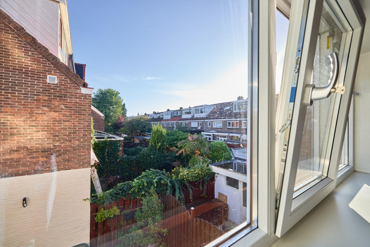 Tussenwoning te koop: edisonstraat 7, Utrecht