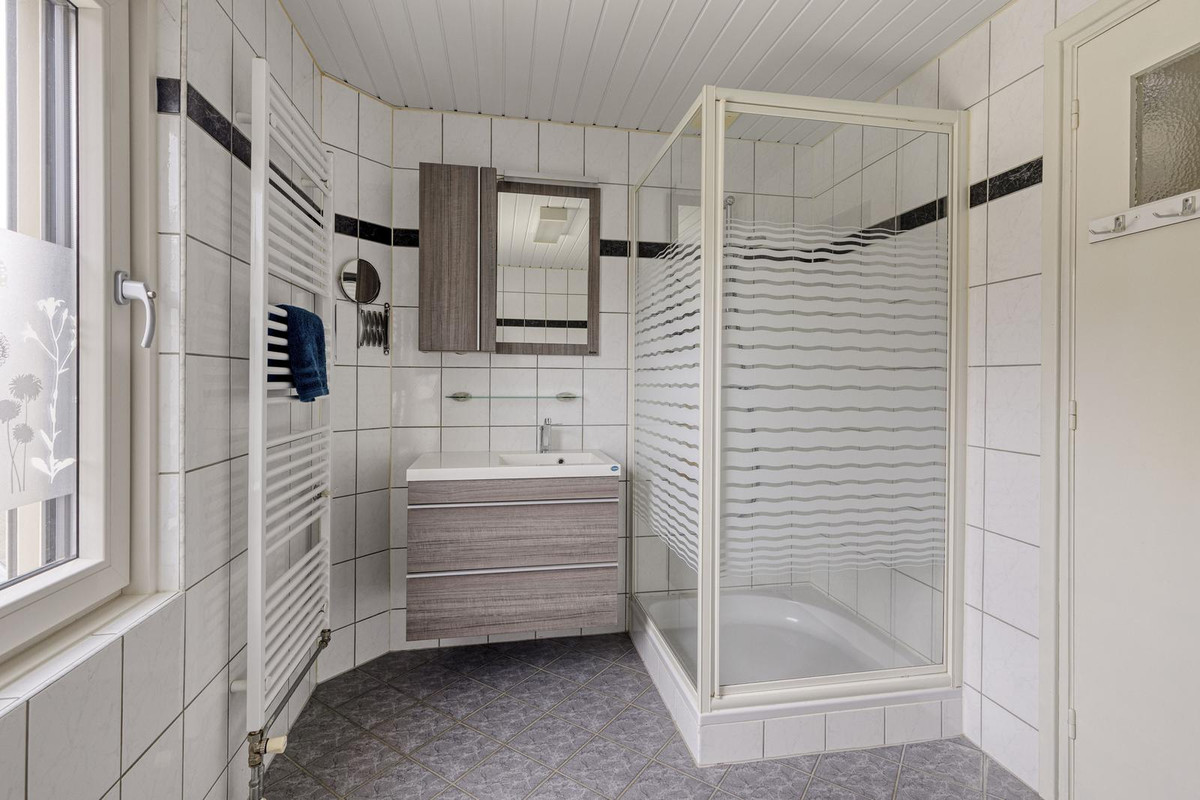 Tussenwoning te koop: Kapelaan H.G.M. Koopmansstraat 36, Best