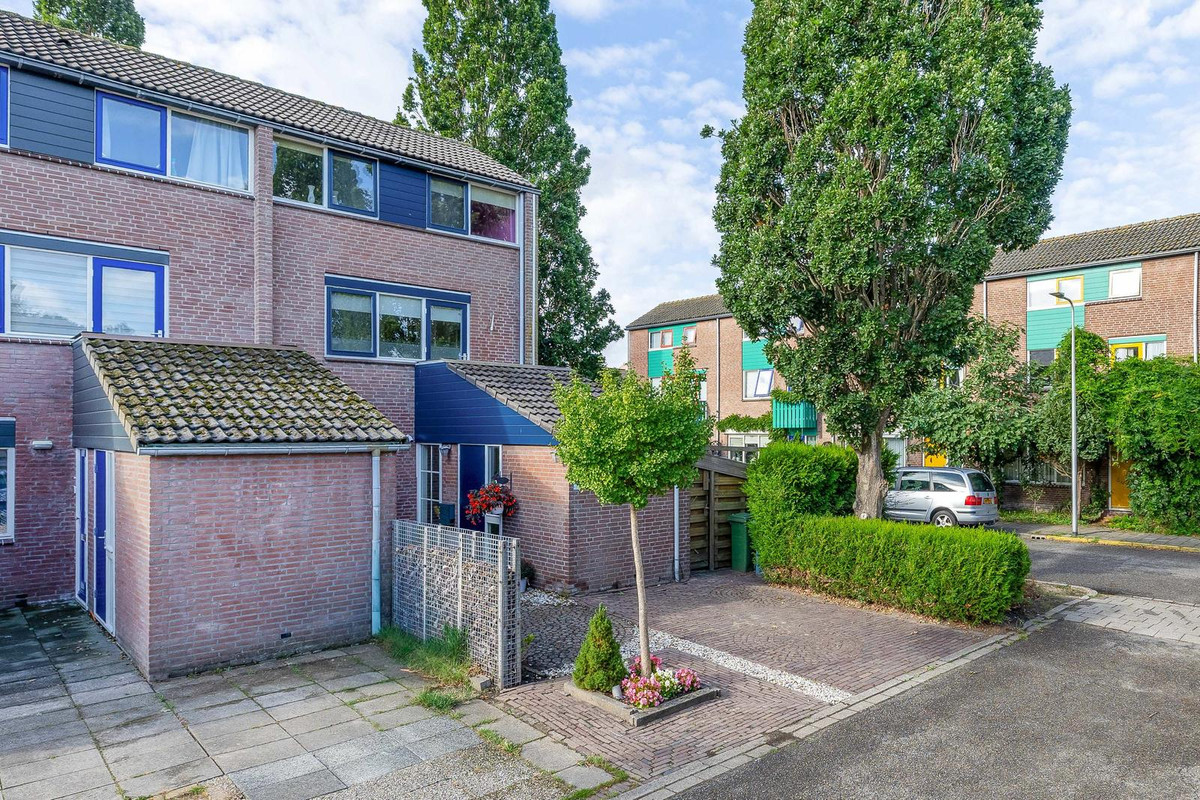 Hoekwoning te koop: Wilgehout 1, Boskoop