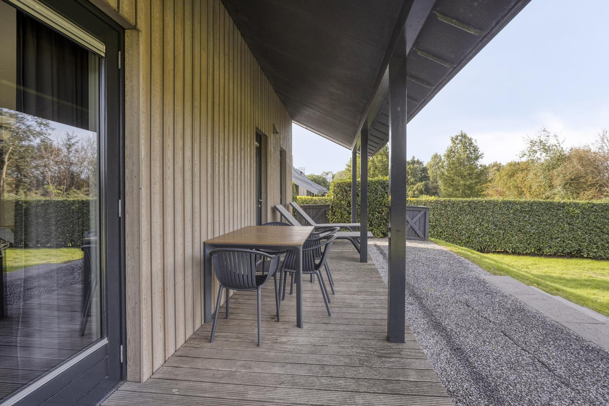 Vrijstaande woning te koop: Oesterdam 135, Tholen