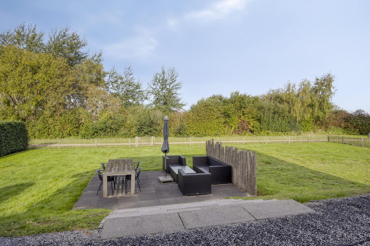 Vrijstaande woning te koop: Oesterdam 135, Tholen