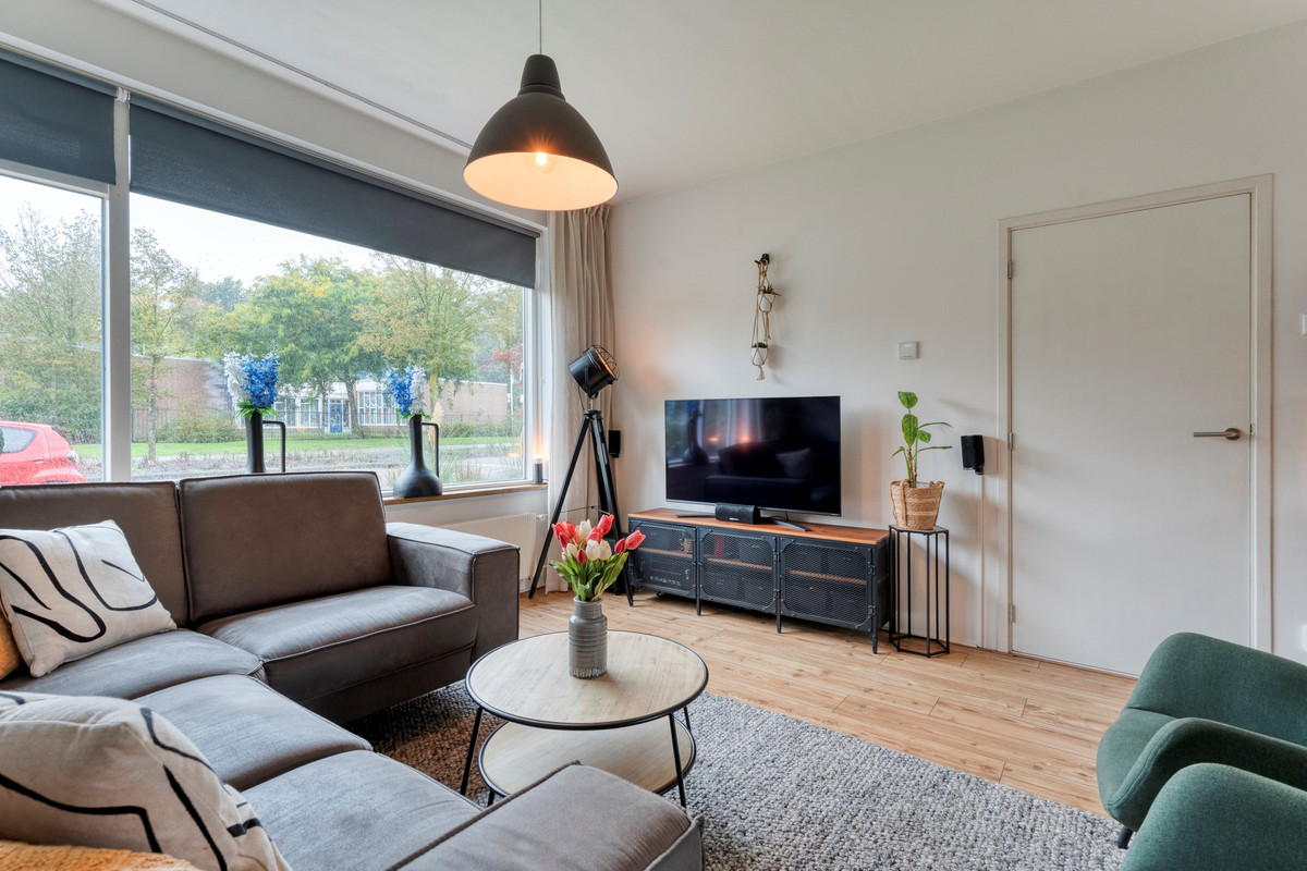 Tussenwoning te koop: Rembrandtstraat 70, Hardenberg