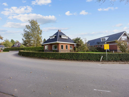 Hoofdstraat 64