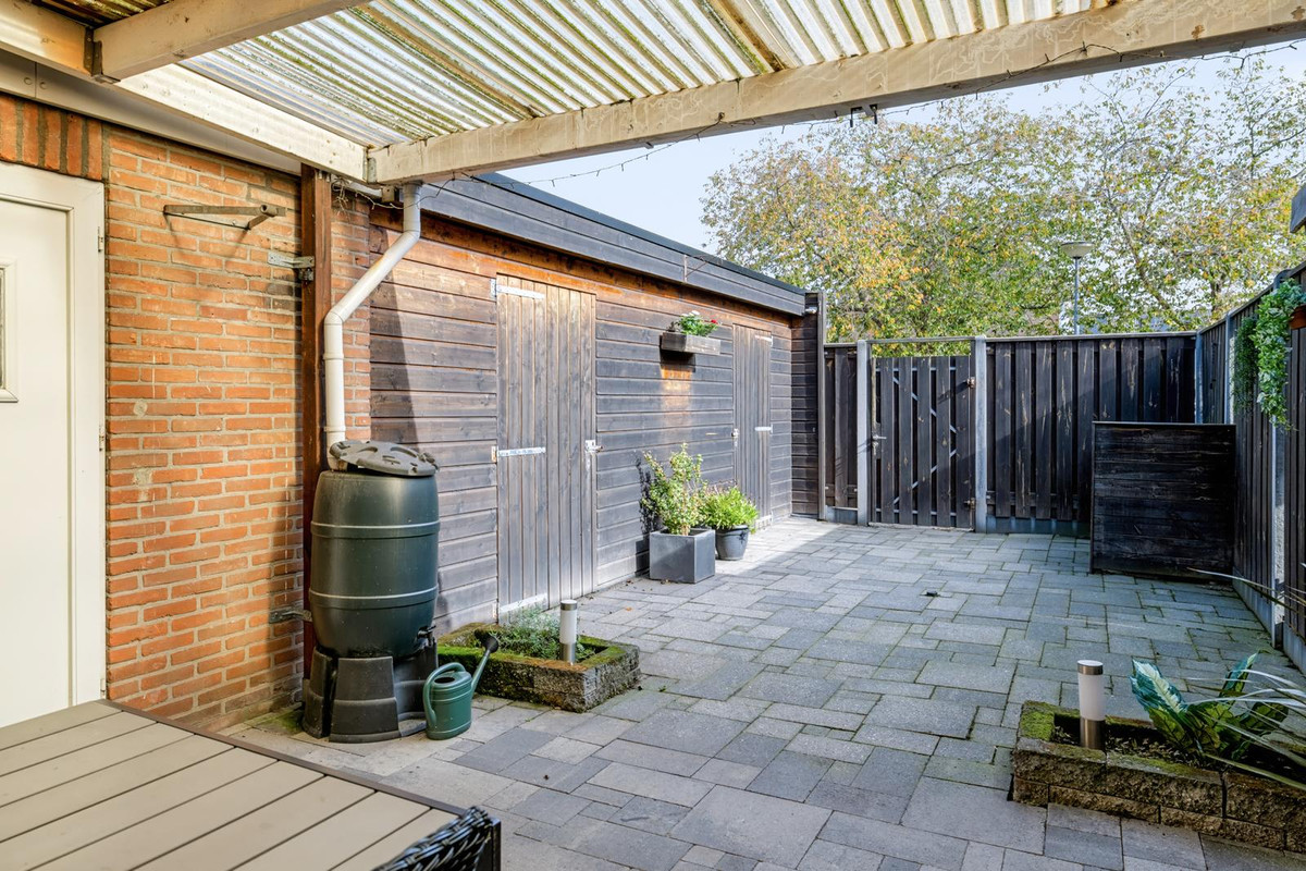 Tussenwoning te koop: Nieuwe Weg 111, Veenoord