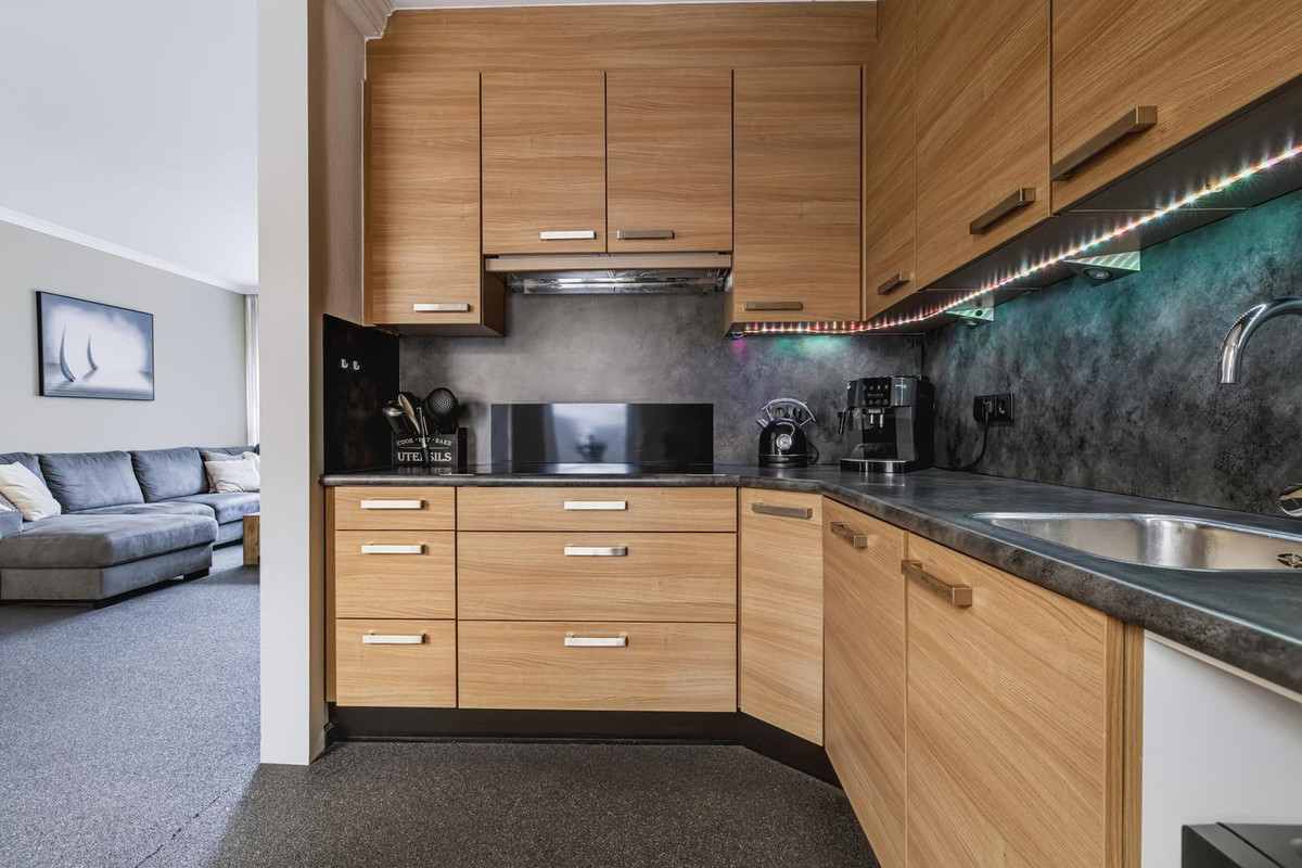 Tussenwoning te koop: Nieuwe Weg 111, Veenoord