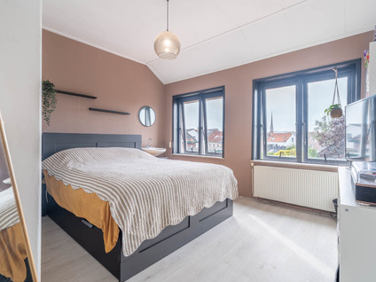 Damstraat 24
