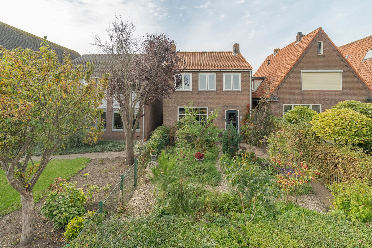 Vrijstaande woning te koop: Damstraat 24, Yerseke