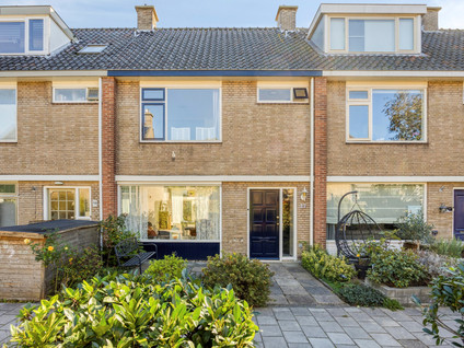 Bernhardstraat 17