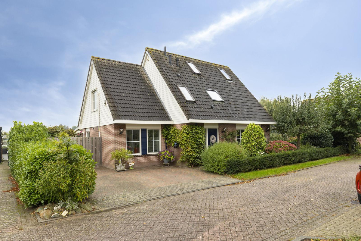 Vrijstaande woning te koop: Gelderse Singel 79, Lienden