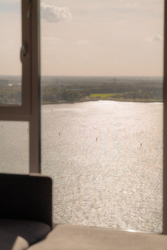 Appartement te koop: Zeeduinweg 552, Almere