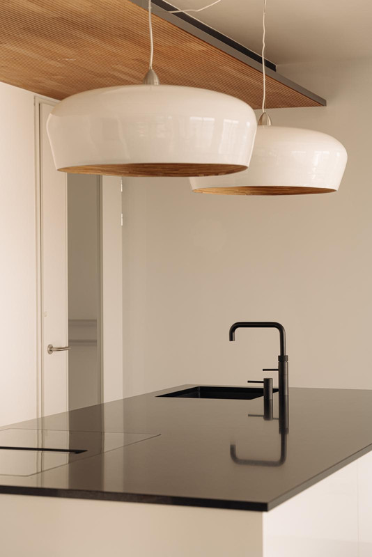 Appartement te koop: Zeeduinweg 552, Almere