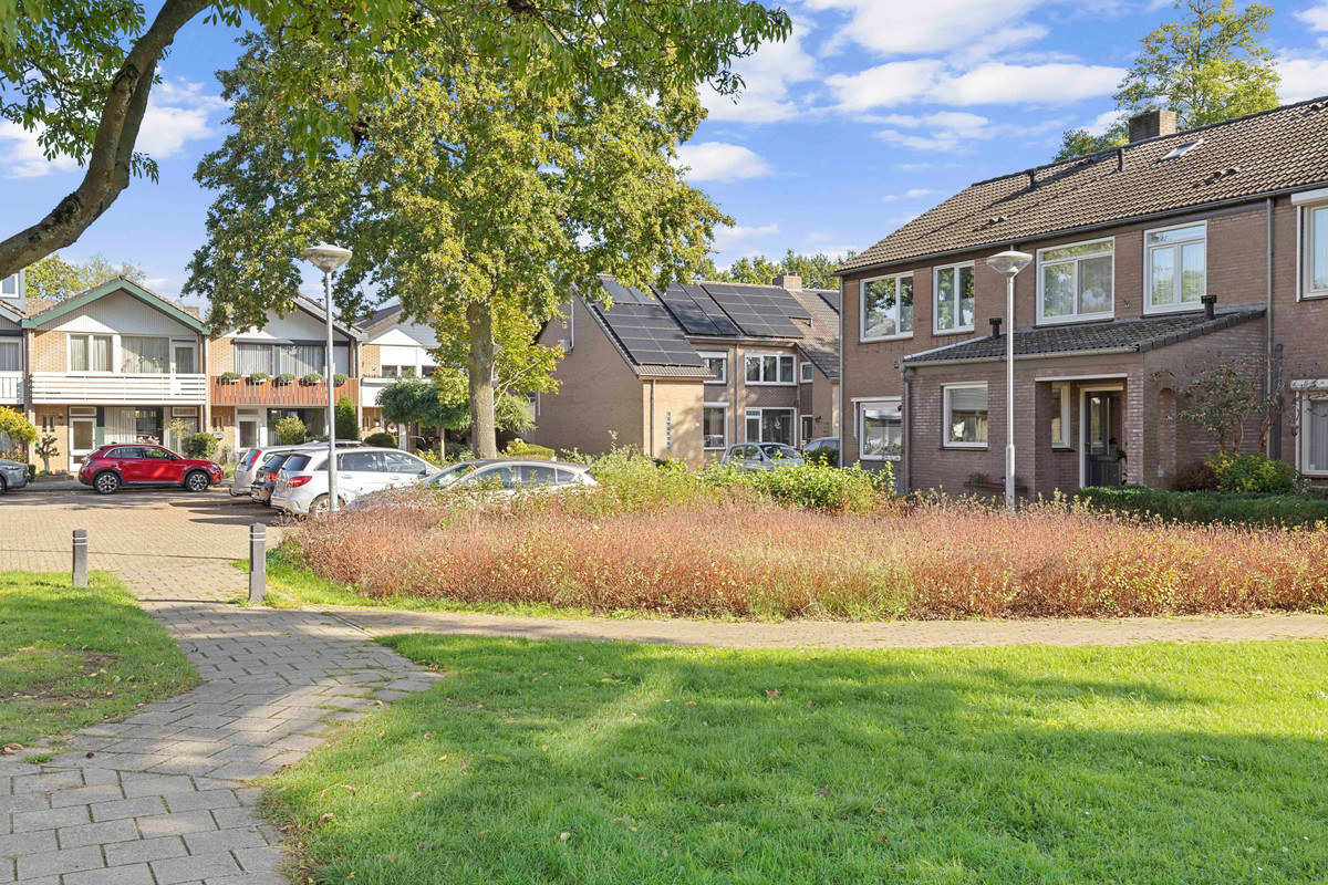 Tussenwoning te koop: Zolastraat 20, Venlo