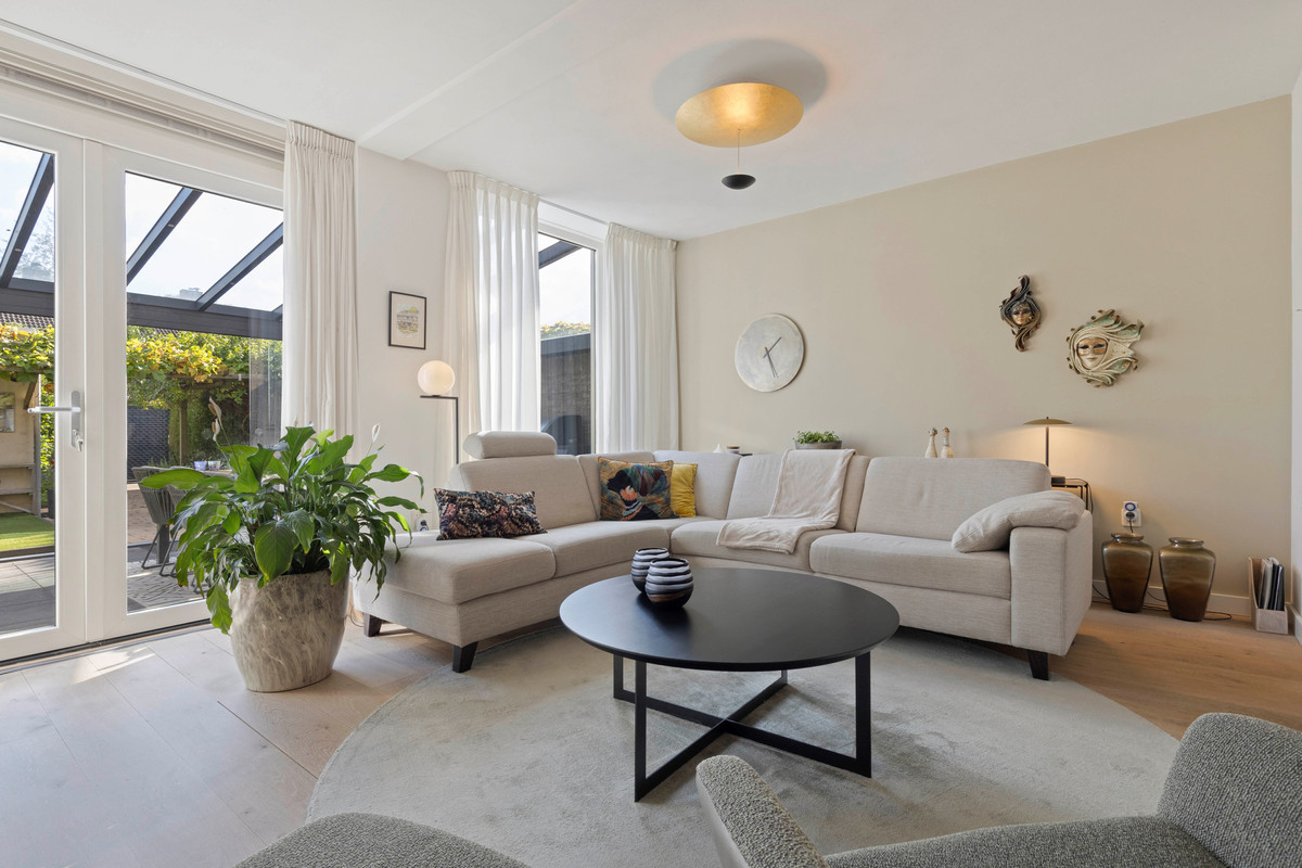Tussenwoning te koop: Zolastraat 20, Venlo