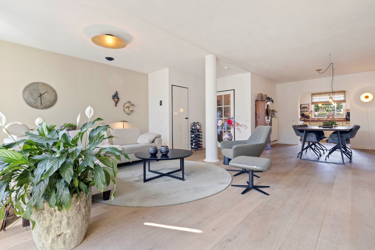 Tussenwoning te koop: Zolastraat 20, Venlo