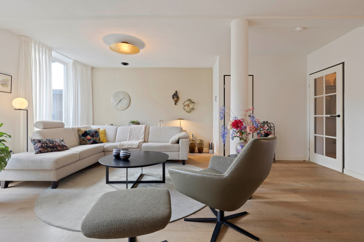 Tussenwoning te koop: Zolastraat 20, Venlo