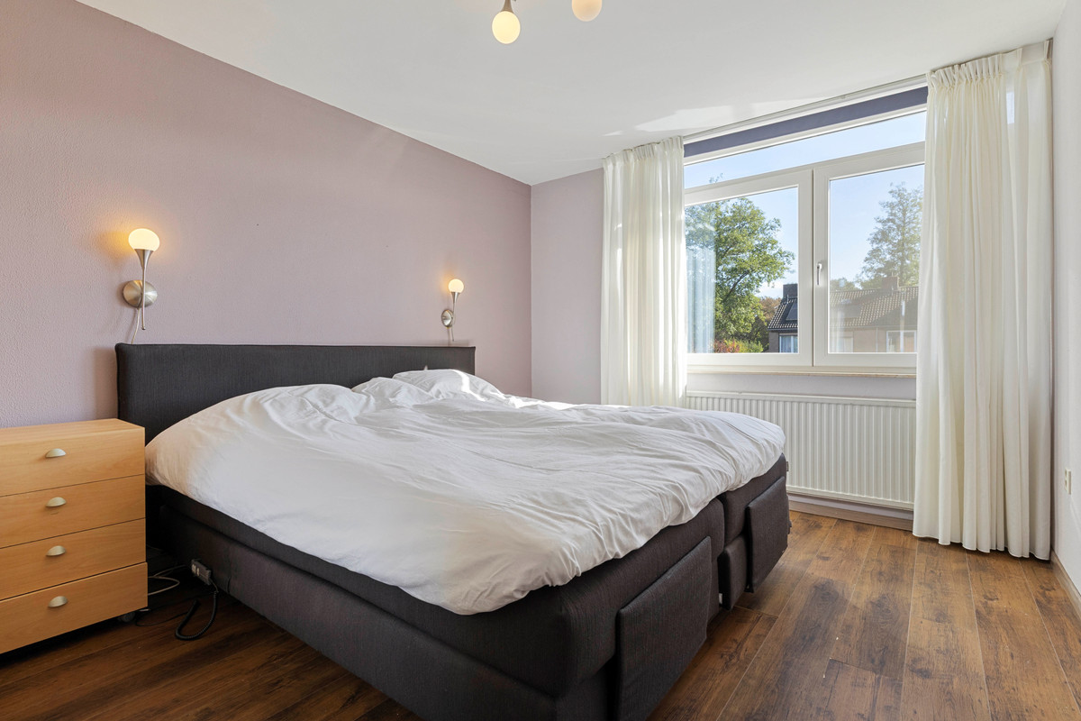 Tussenwoning te koop: Zolastraat 20, Venlo