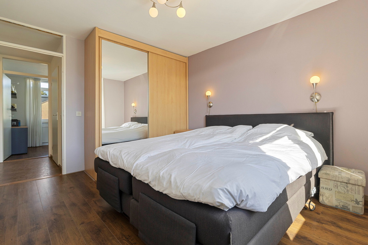Tussenwoning te koop: Zolastraat 20, Venlo