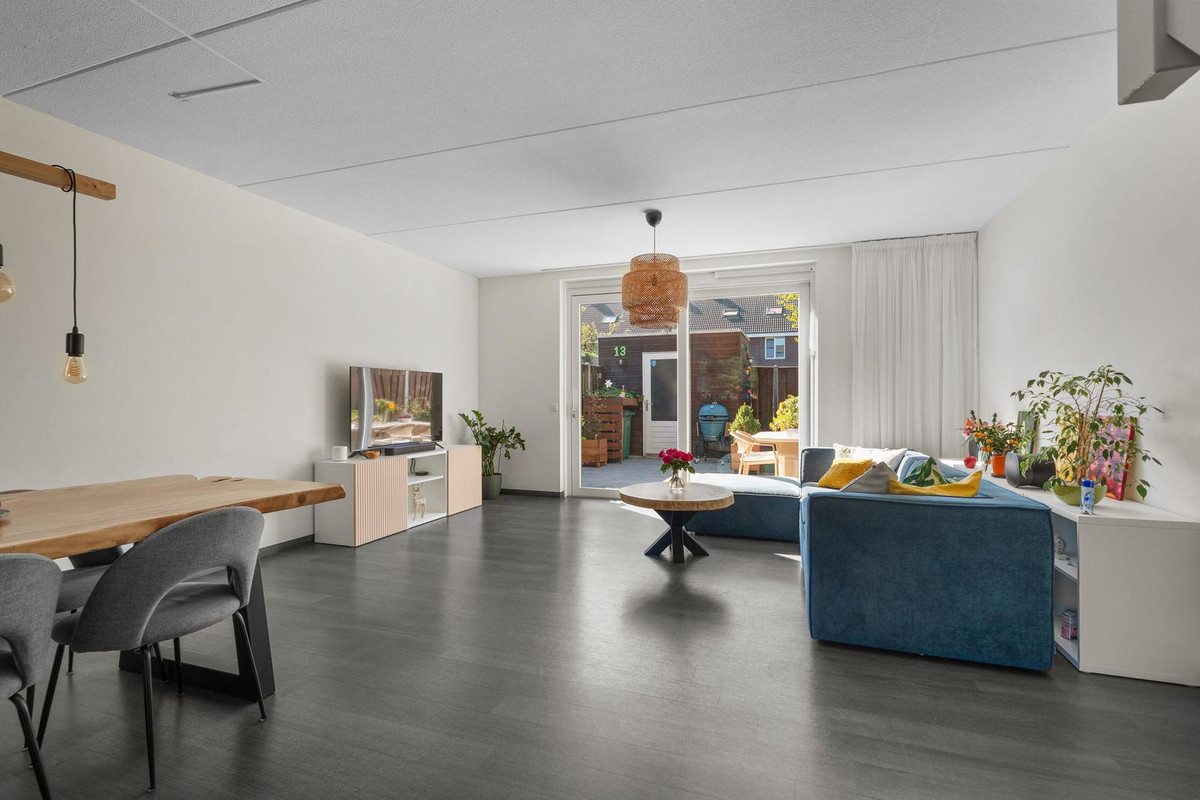 Hoekwoning te koop: Max Planckstraat 13, Almere
