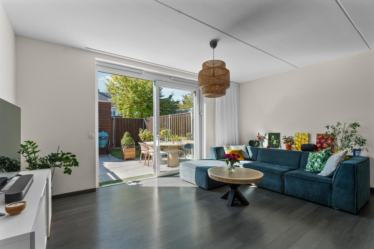 Hoekwoning te koop: Max Planckstraat 13, Almere