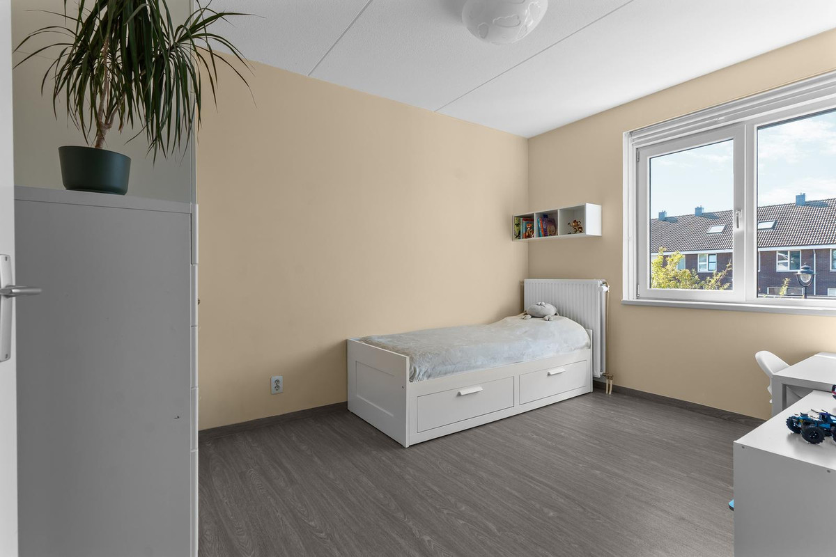 Hoekwoning te koop: Max Planckstraat 13, Almere
