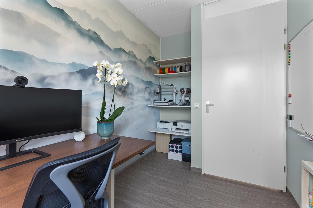 Hoekwoning te koop: Max Planckstraat 13, Almere