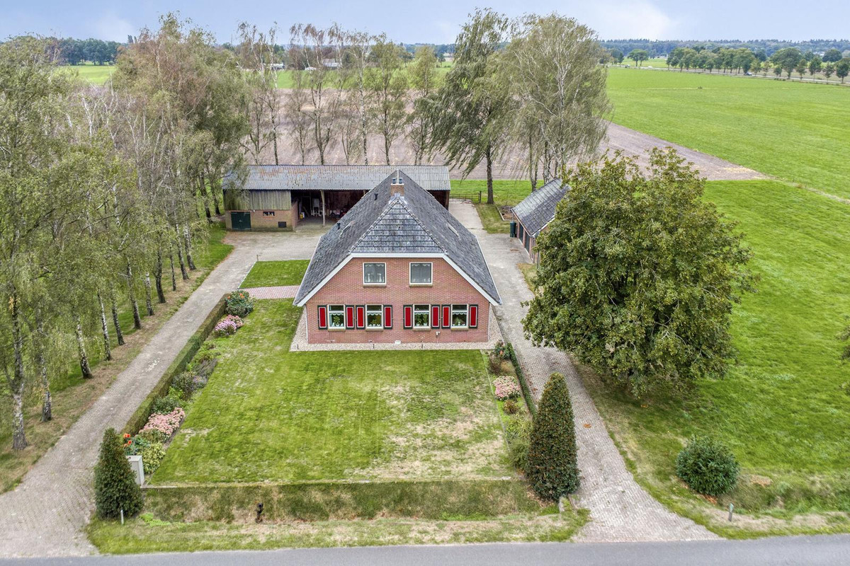 Vrijstaande woning te koop: Klaverdijk 7, Halle