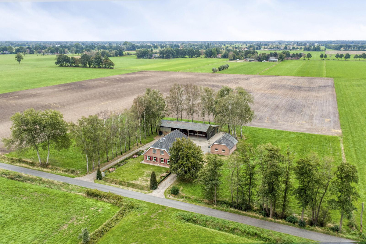 Vrijstaande woning te koop: Klaverdijk 7, Halle