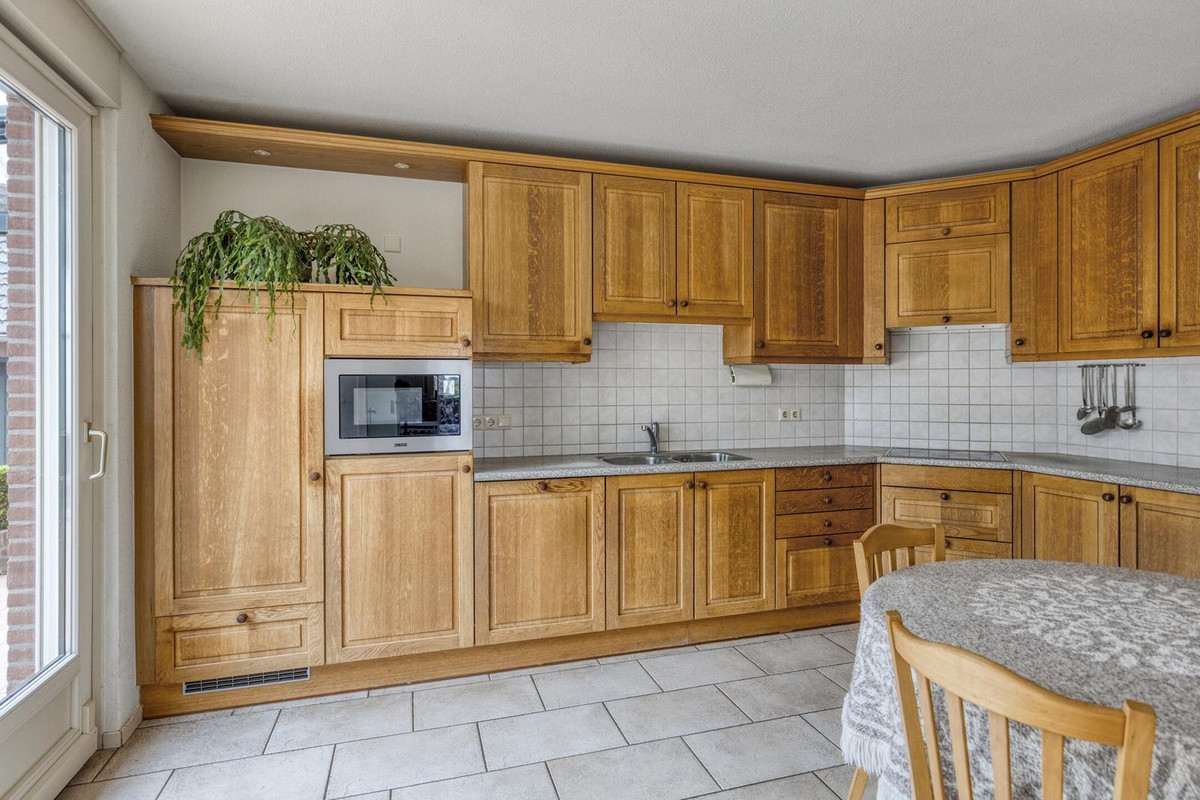 Vrijstaande woning te koop: Klaverdijk 7, Halle