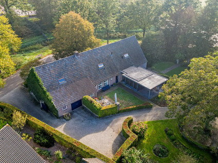 Hoogeloonseweg 2