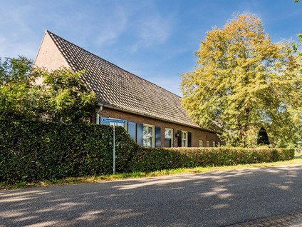 Hoogeloonseweg 2
