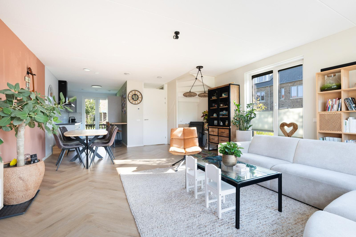 Hoekwoning te koop: Maria Blomstraat 1, Gouda