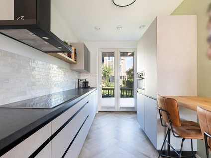 Maria Blomstraat 1