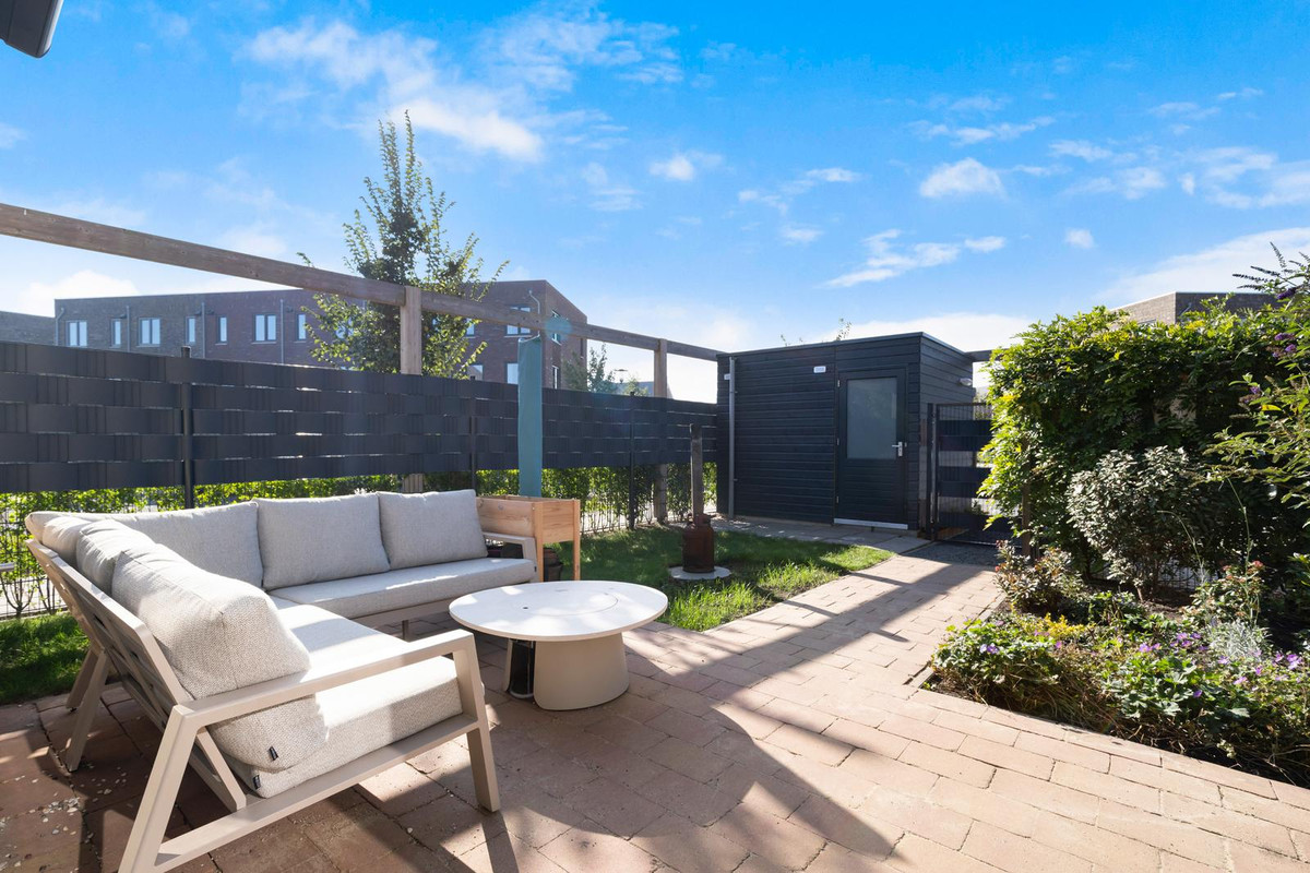 Hoekwoning te koop: Maria Blomstraat 1, Gouda