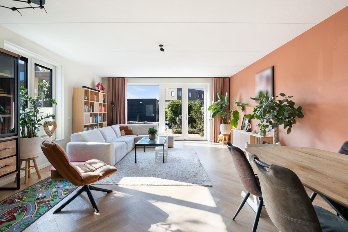 Hoekwoning te koop: Maria Blomstraat 1, Gouda