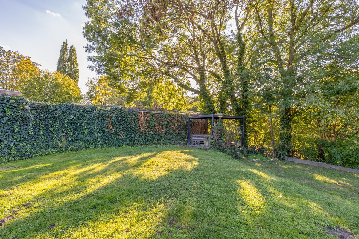 Vrijstaande woning te koop: Vaesraderweg 35, Nuth