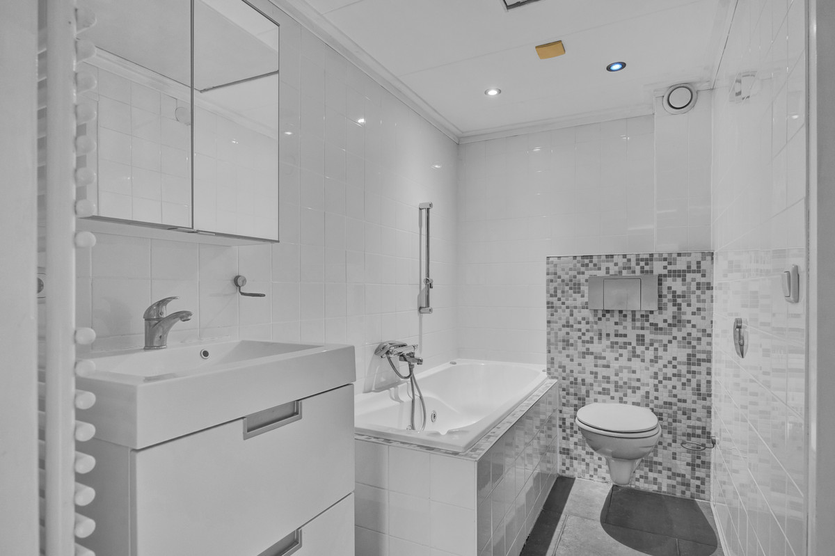 Tussenwoning te koop: De Eker 11, Balk