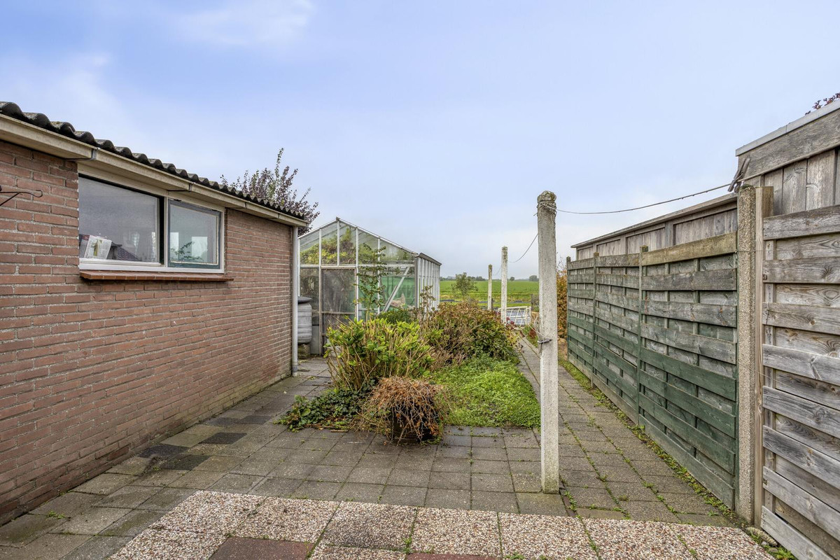 Tussenwoning te koop: Noordweg 37, Sint Philipsland
